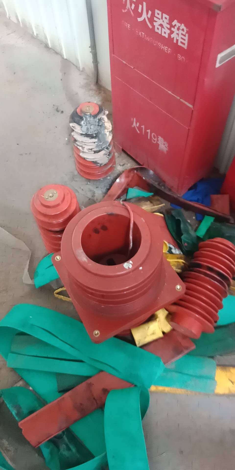 開關柜整個除濕方案都在這里，沒有比這更完整的了。