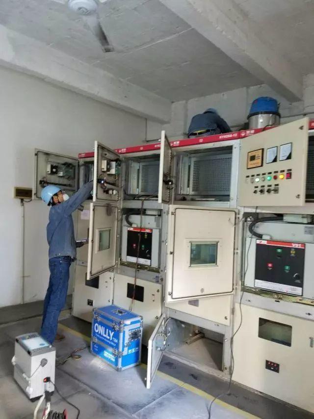 高電壓開關柜維護，確保整個配電室高效運行！