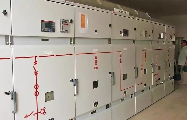 高電壓開(kāi)關(guān)柜突然跳閘,怎么辦?(8月19日)