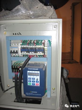 《建筑電氣工程施工質(zhì)量驗(yàn)收規(guī)范》GB50303-2015 配電箱(機(jī)柜)安裝詳細(xì)說明!