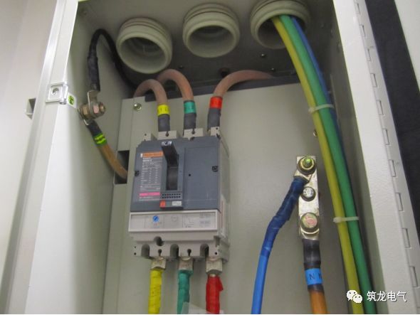 《建筑電氣工程施工質(zhì)量驗(yàn)收規(guī)范》GB50303-2015 配電箱(機(jī)柜)安裝詳細(xì)說明!