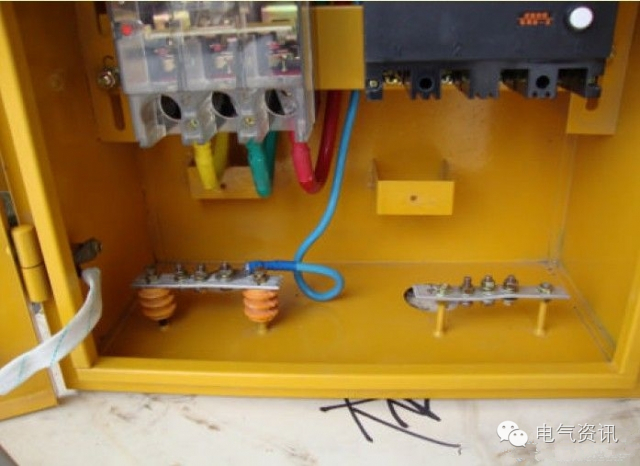 三級配電、二級漏電保護等。配電箱和施工要求(視頻附后)