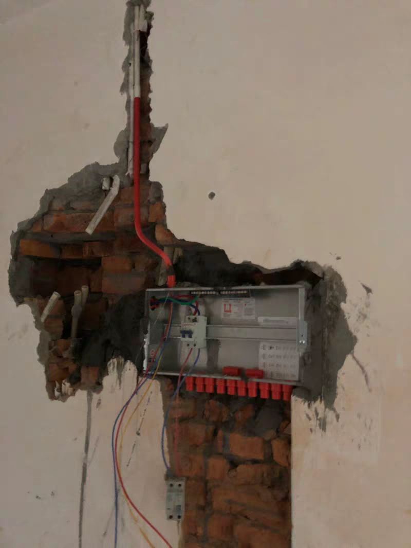 在安裝配電箱之前，這個細節(jié)不能馬虎。