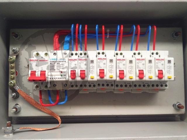Home 配電箱,應該分成幾個電路,每個電路開關(guān)如何選擇